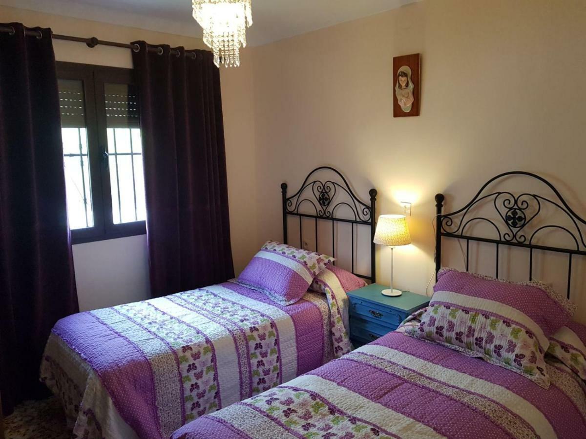 Cortijo De La Cruz Villa Iznájar Kültér fotó