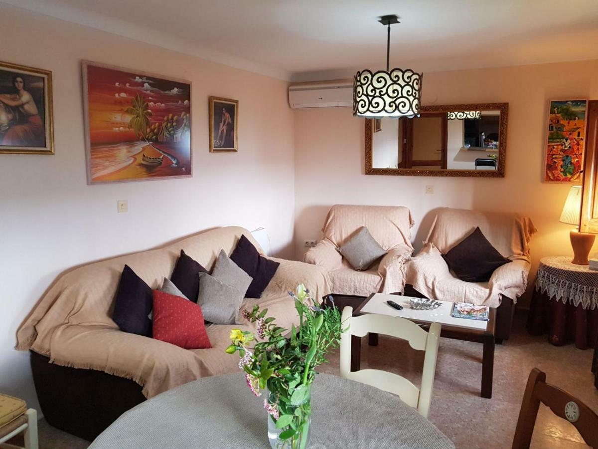 Cortijo De La Cruz Villa Iznájar Kültér fotó
