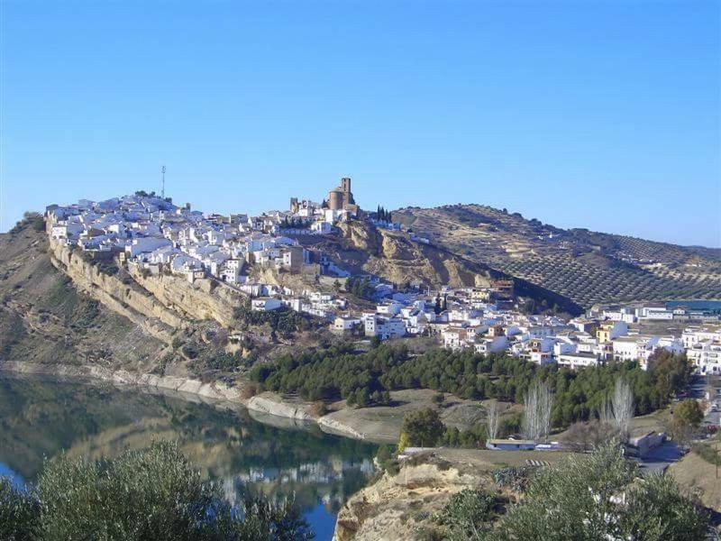 Cortijo De La Cruz Villa Iznájar Kültér fotó